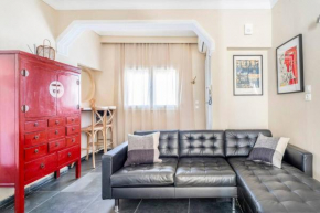 Central Apt for 2 or 4 People